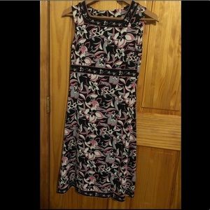 Flower dress below the knee 🌸